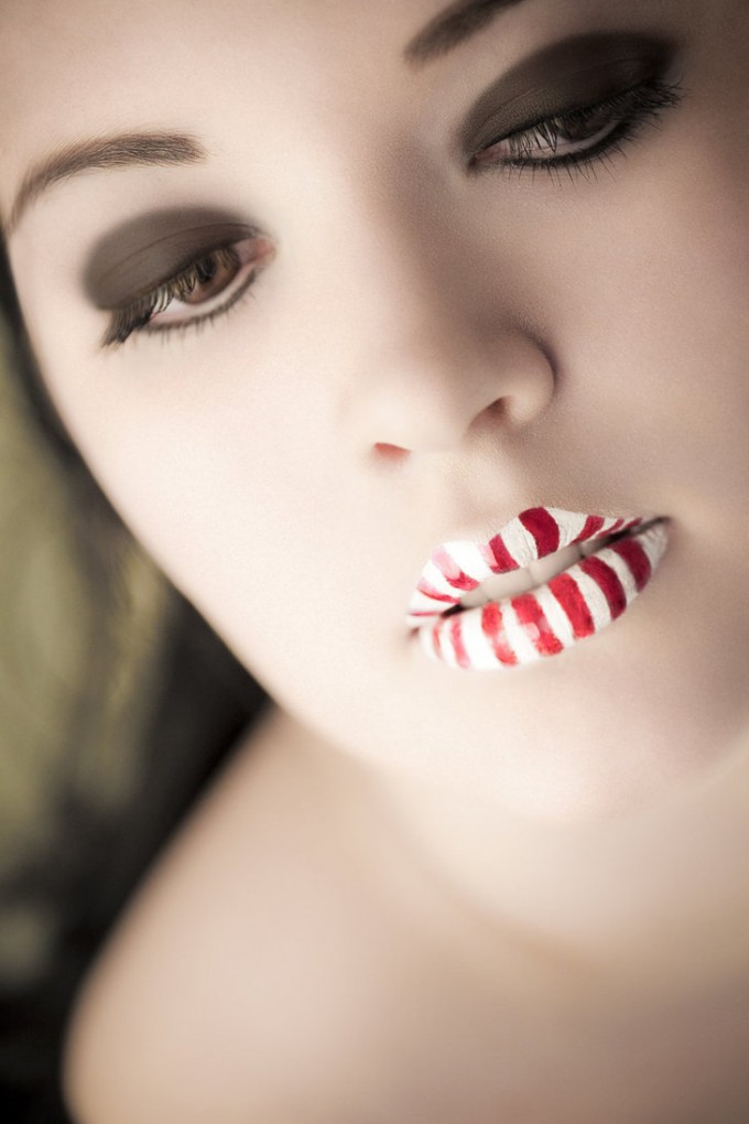 candy_cane_kisses_by_nirelleth-d4rkz28
