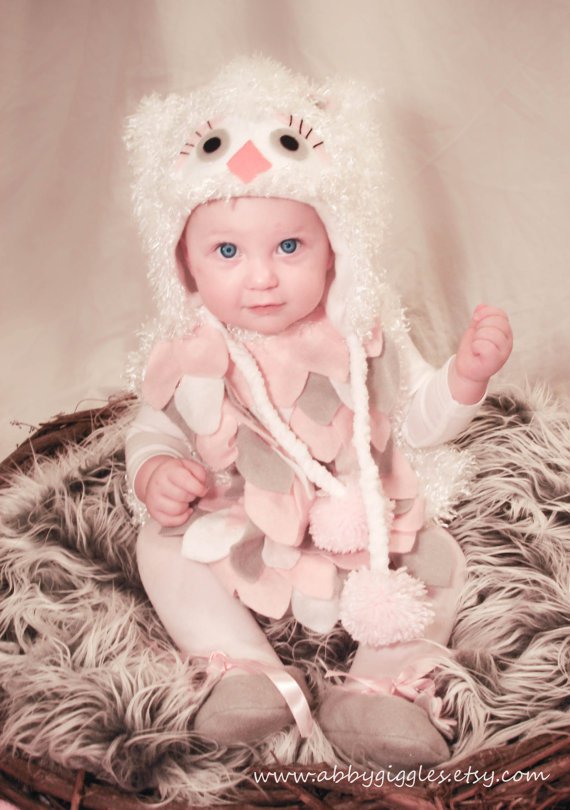 What are some cute Halloween costume ideas for newborn baby girls?