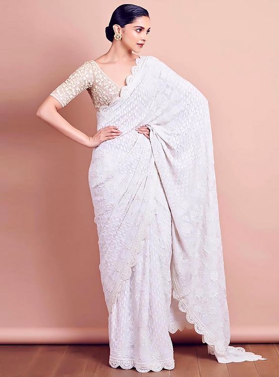 12 Deepika Padukone Stylish Looks In Sarees EntertainmentMesh