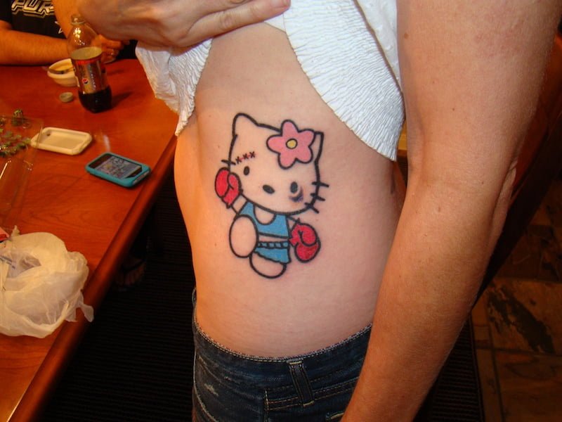 18 hello kitty tattoo design - EntertainmentMesh