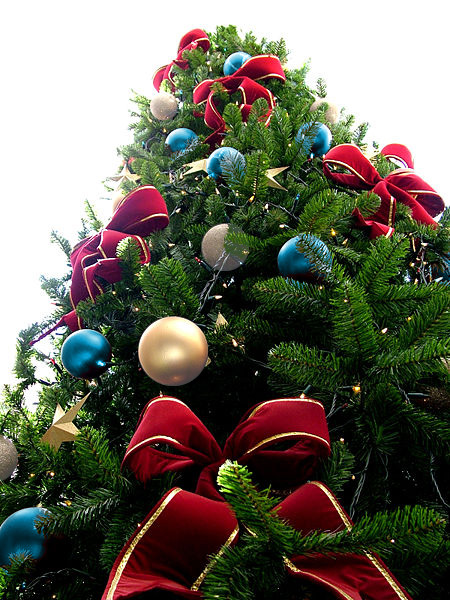 Red Bead Christmas Tree with Blue & Pearl Ornaments