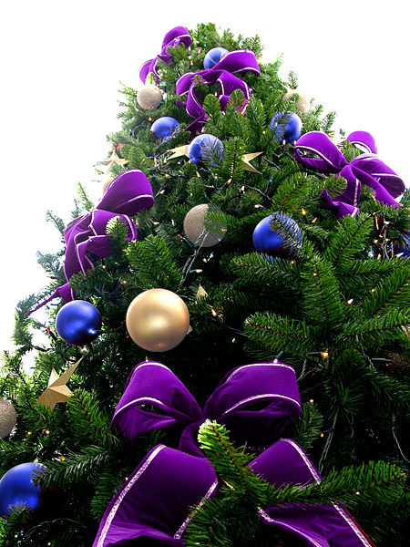 Violet Bead Christmas Tree with Blue/White & Silver Ornaments