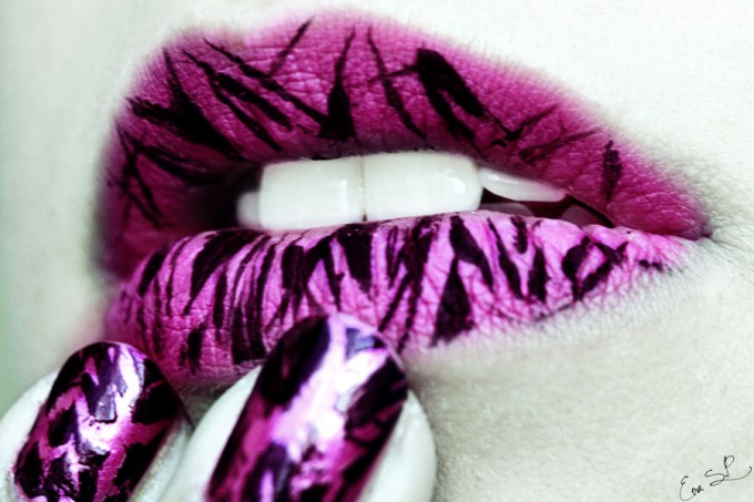 crackle_kiss_by_chuchy5-d56krbn