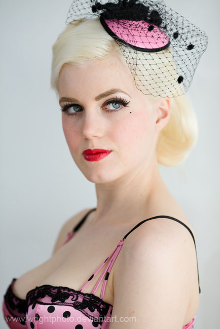 Retro Style Vintage Hairstyle