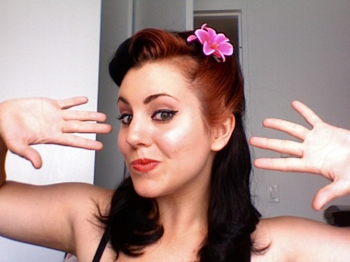 Curled Bangs Vintage Hairstyle