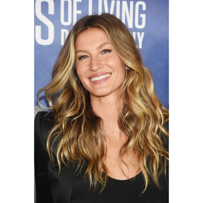 gisele bundchen long haircut