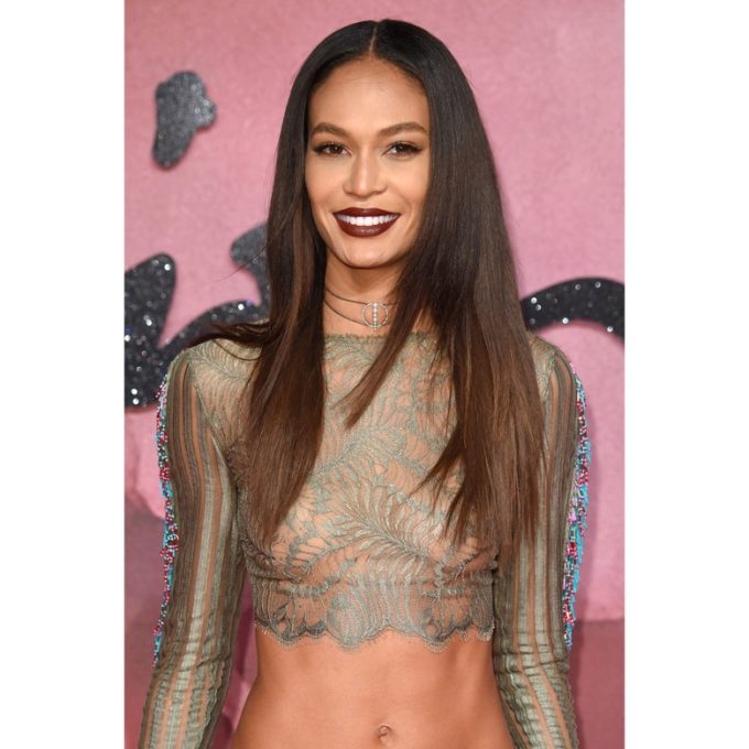 joan smalls cute long haircut
