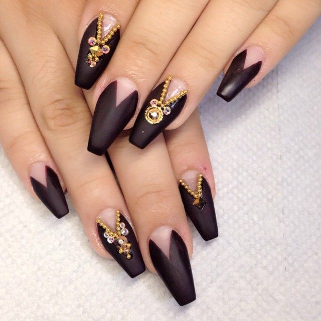 Cleopatra Nails