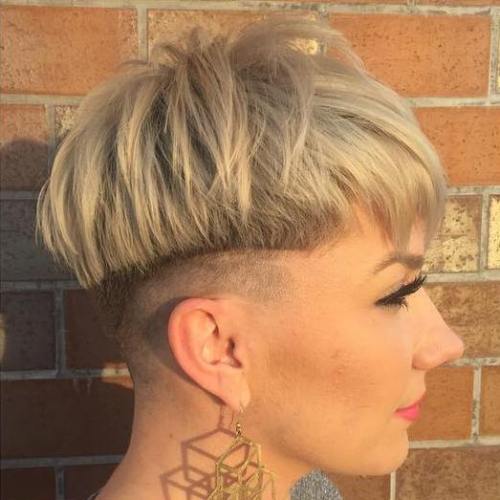 feathered bowl haircut