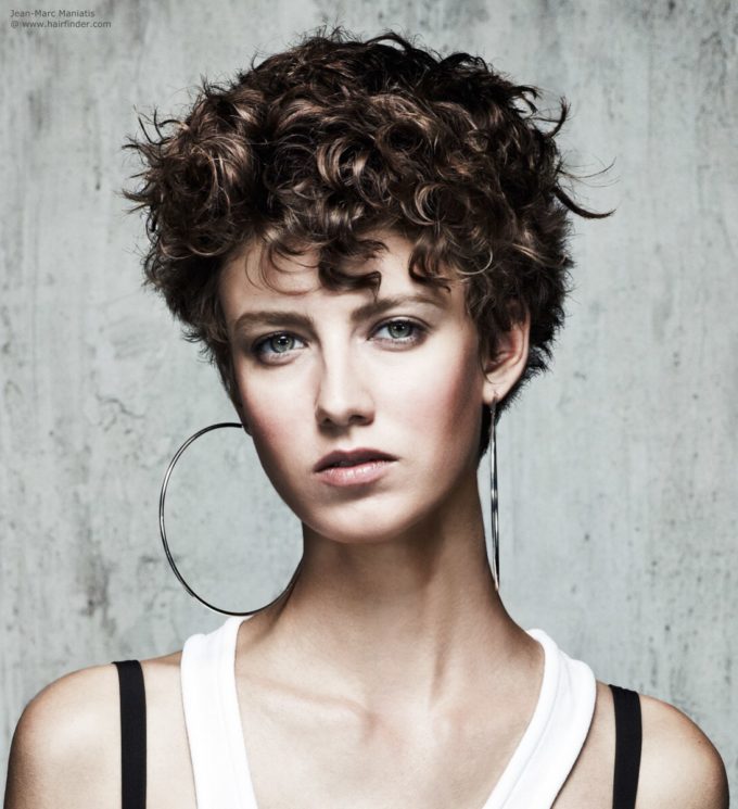 short curly bob hairstyle