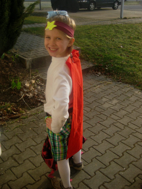 junie-b-jones captain field day costume