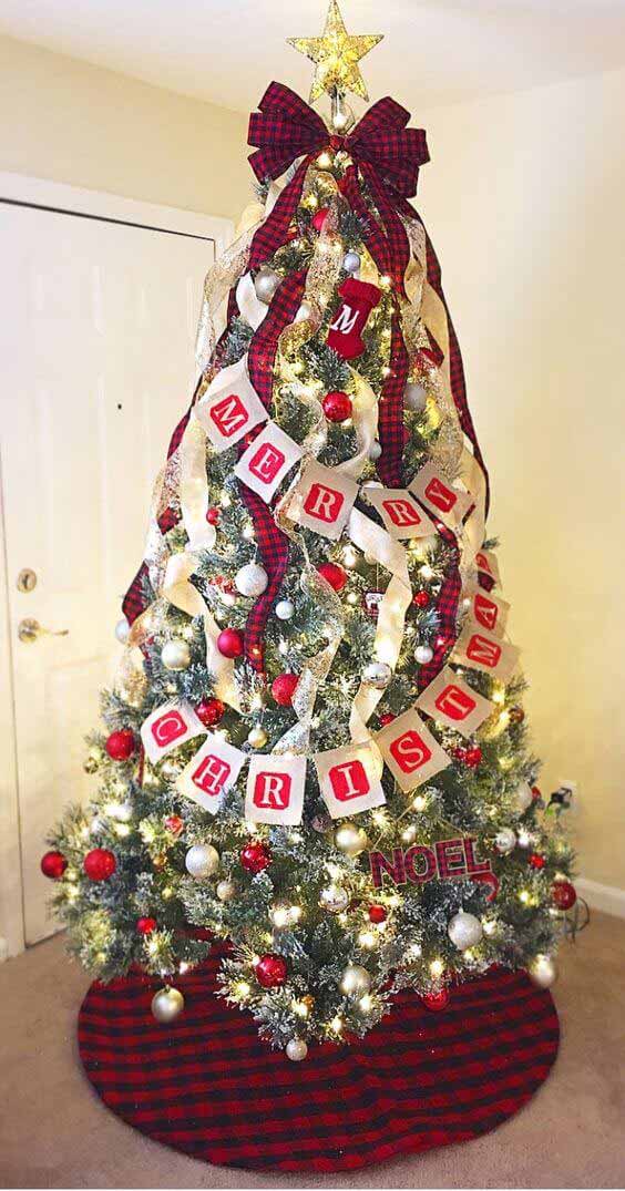 Christmas tree decors with topper