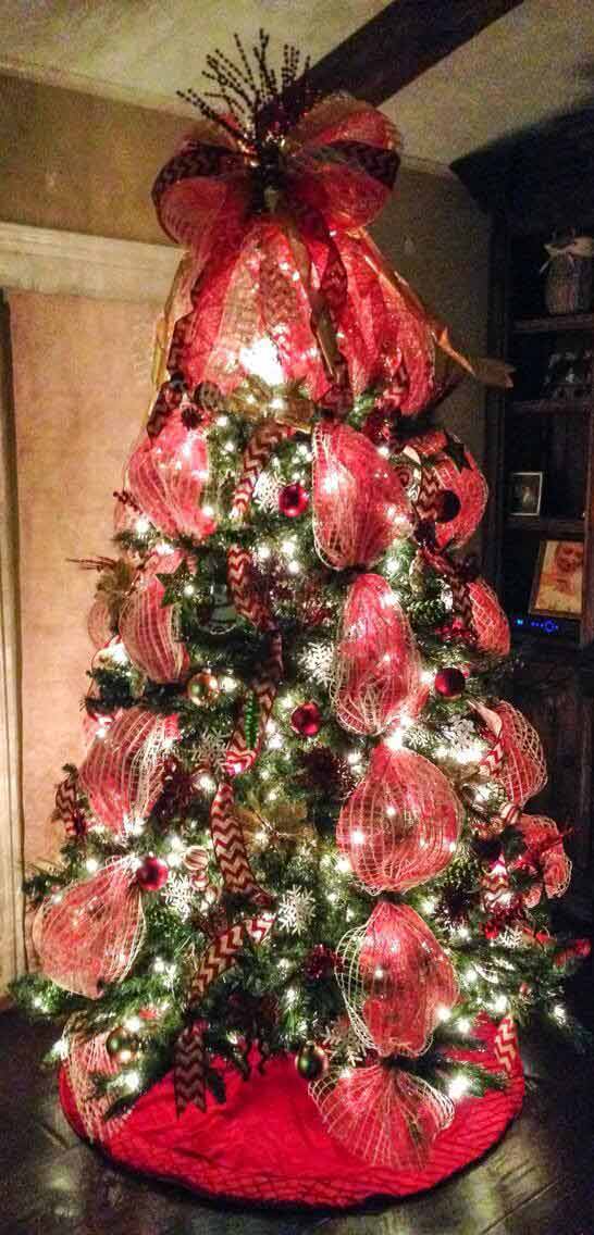 mesh style Christmas tree decoration