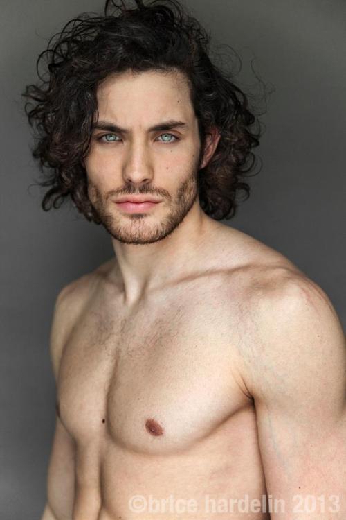 men long curly haircuts