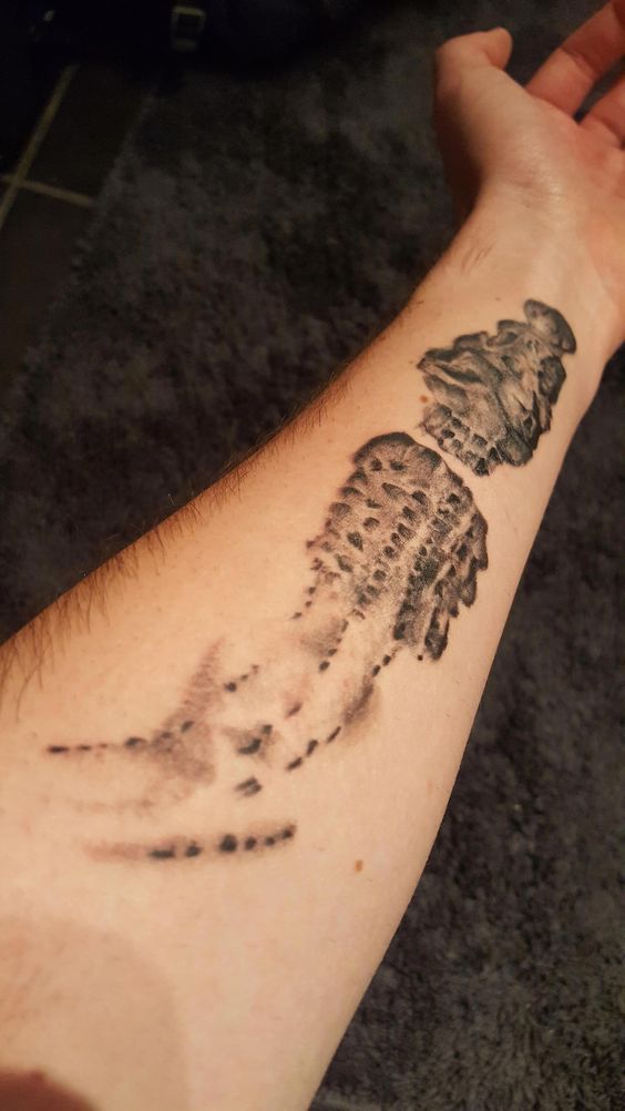 30 Crocodile Tattoo Design Ideas for Men & Women – EntertainmentMesh