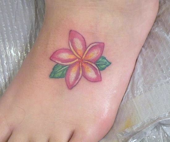 60 Plumeria Tattoo Design Ideas with Meaning – EntertainmentMesh