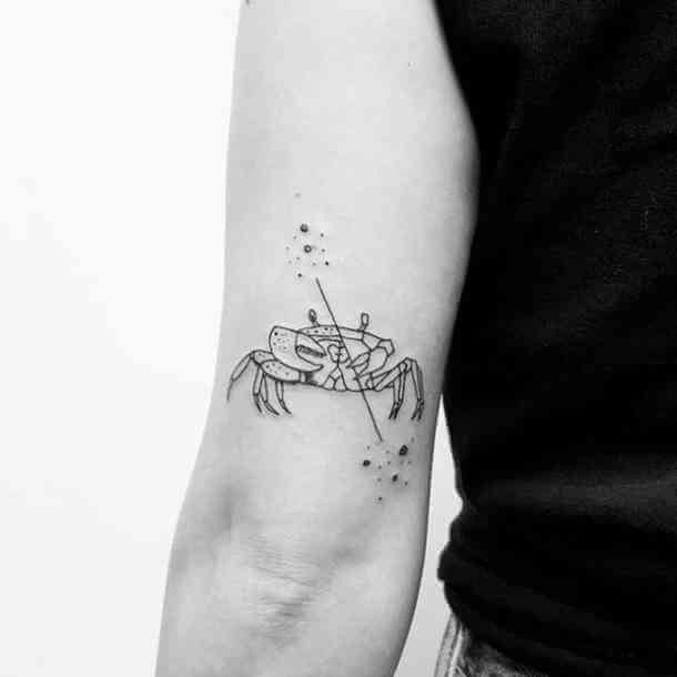 linework crab tattoo design