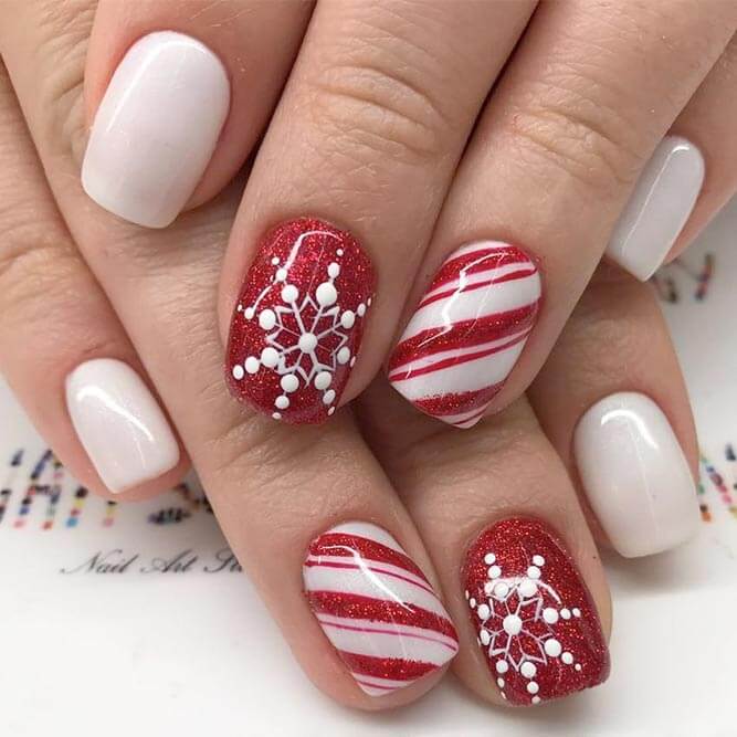 festive christmas winter acrylic nail art design