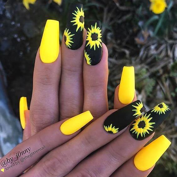 60 Cute Pretty Yellow Nail Designs For 2019 Entertainmentmesh