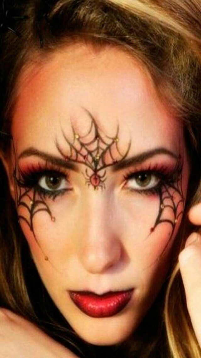 Best Halloween Spider Makeup Ideas And Looks Entertainmentmesh