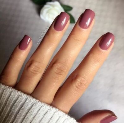 10 Amazing Wine-Colored Nail Design Ideas | EntertainmentMesh