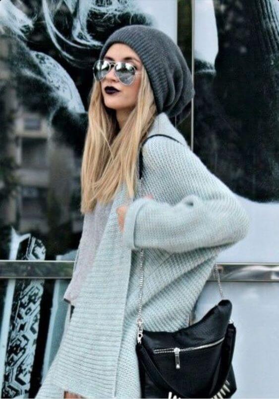 cute easy open hairstyle with beanie for winter