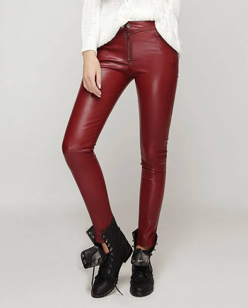 female casual faux leather pant outfit ideas for christmas