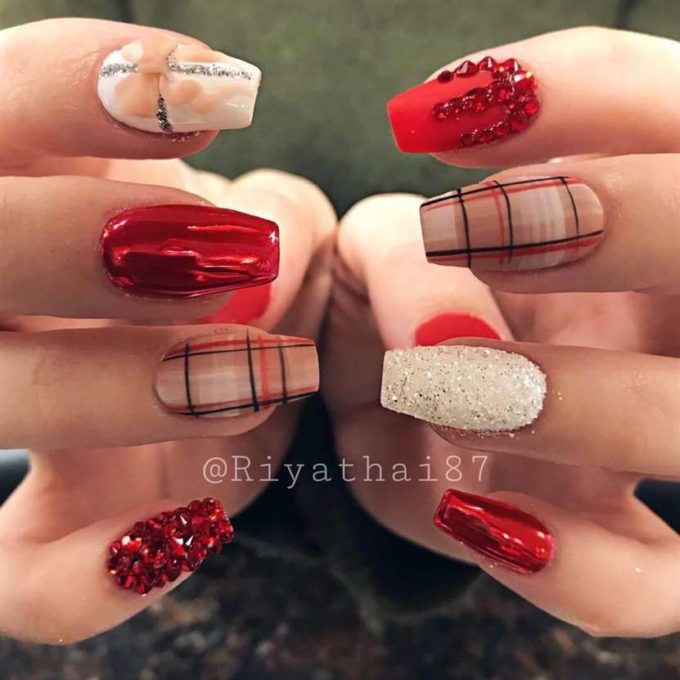 festive acrylic coffin christmas nails