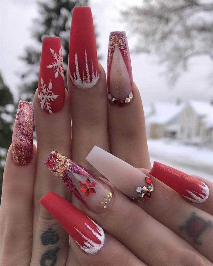 gorgeous festive nude and red acrylic coffin christmas nails