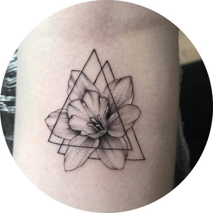 december birth flower narcissus with triangles tattoo