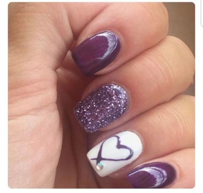white with heart and glittery purple nail art idea for valentines day