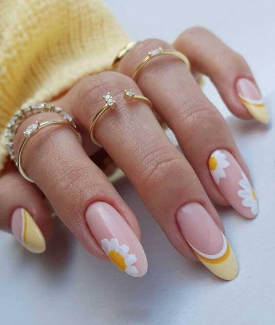 trendy nude floral spring acrylic nails art designs idea for 2022
