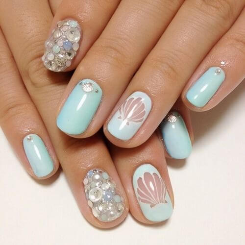 seashell ocean themed nail art design idea for summer