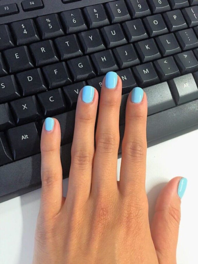 simple short baby blue nails idea
