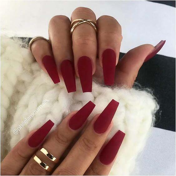 classic blood red acrylic nails art idea for 2022