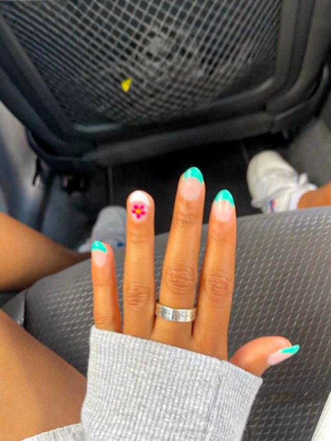 cute pink flower with turquoise spring break nail art design idea