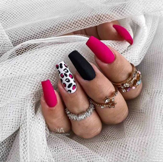 hot pink and black cheetah nails art designs idea for parties