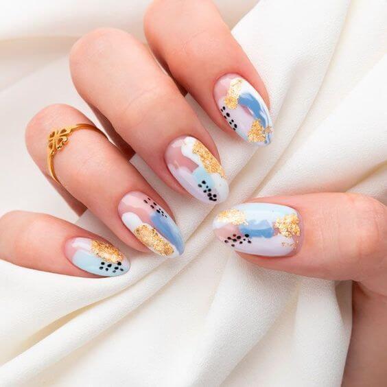 aesthetic abstract short gel nail art design