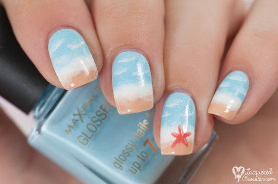 sea with starfish summer beach vacation nails