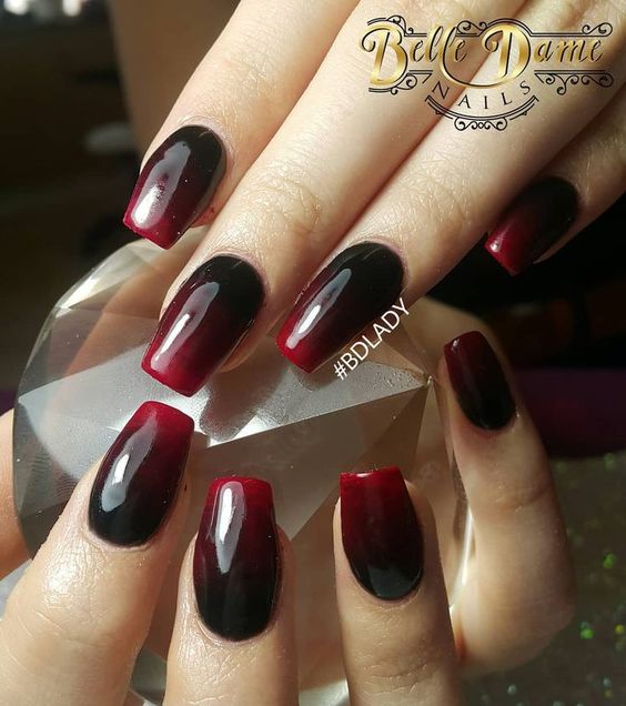 double shaded short maroon and black nails