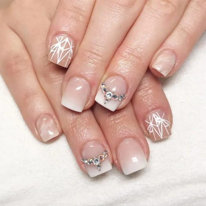 rhinestones cute trendy short acrylic nails designs