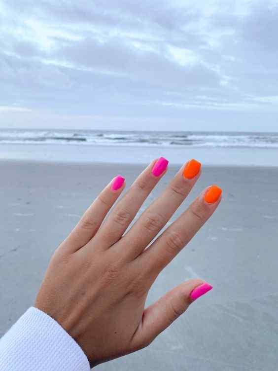 short summer orange and pink nails