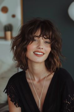 shaggy fringe short layered bob hairstyle with shaggy 