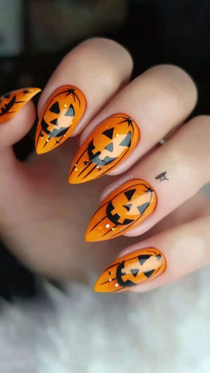 scary faces pointy halloween pumkin nail designs