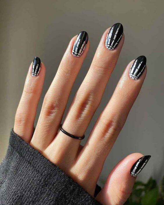 skeleton hands short black nail designs for halloween