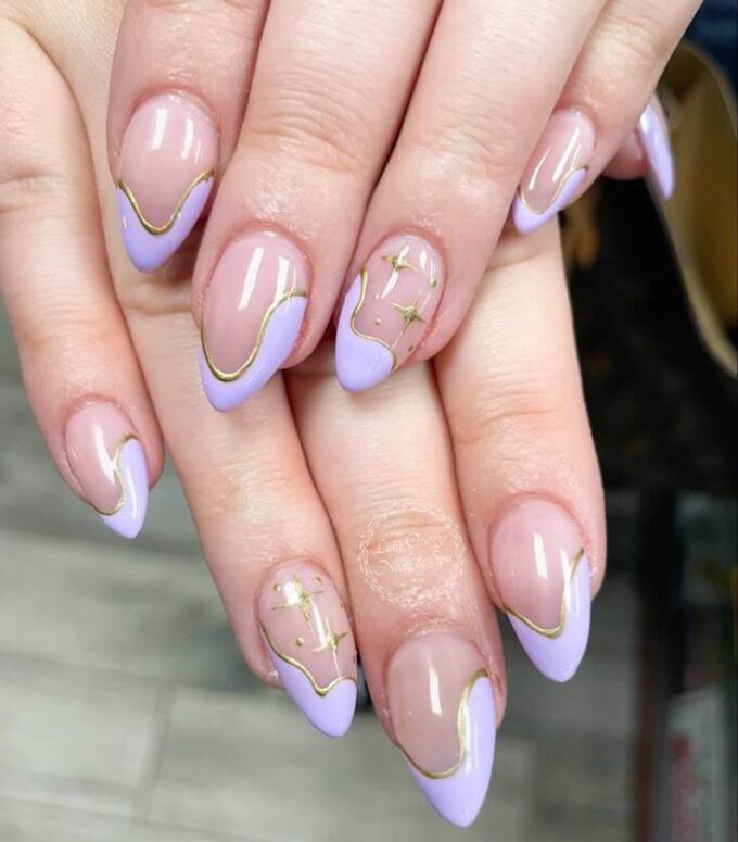 swirl lavender and gold nails designs