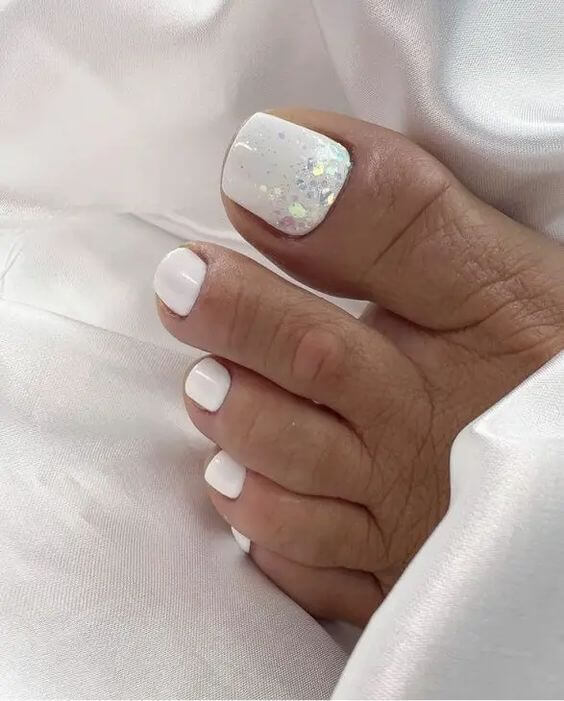 confetti with summer white toe nail designs