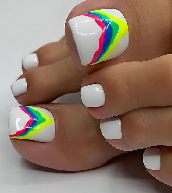neon colors with white toe nails for summer