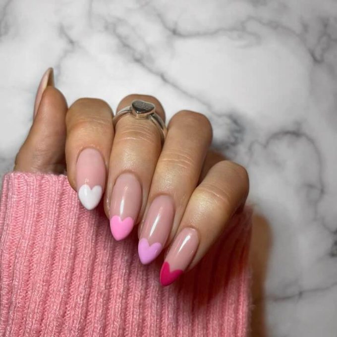 gradient pink heart valentine nail designs